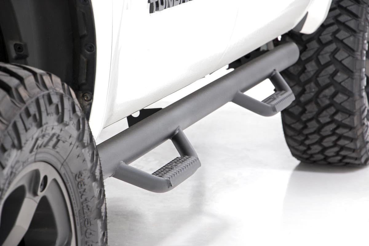 Nerf Bar Drop Steps for Tundra Double Cab P11390