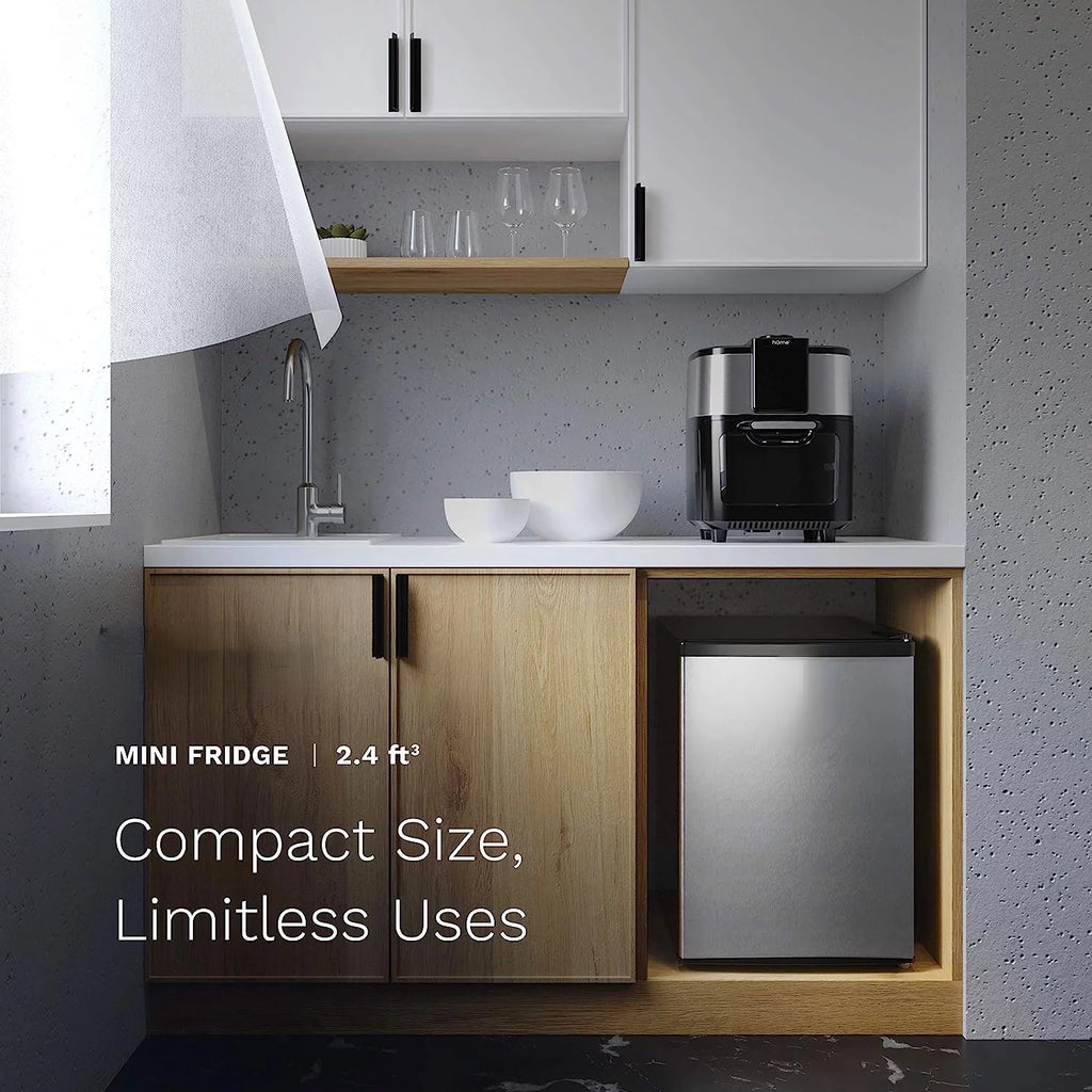 2.4 Cubic Feet Under Counter Refrigerator with Small Freezer C5526