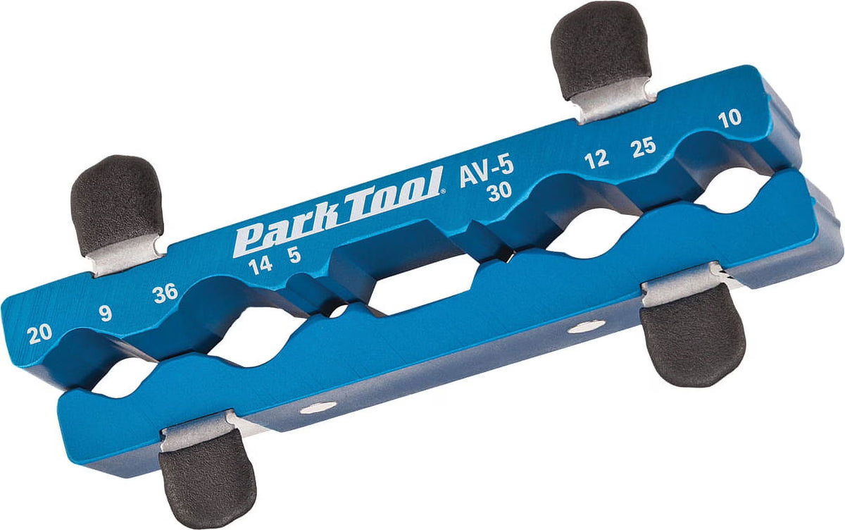 Axle/Spindle Vise Inserts with Openings R266942