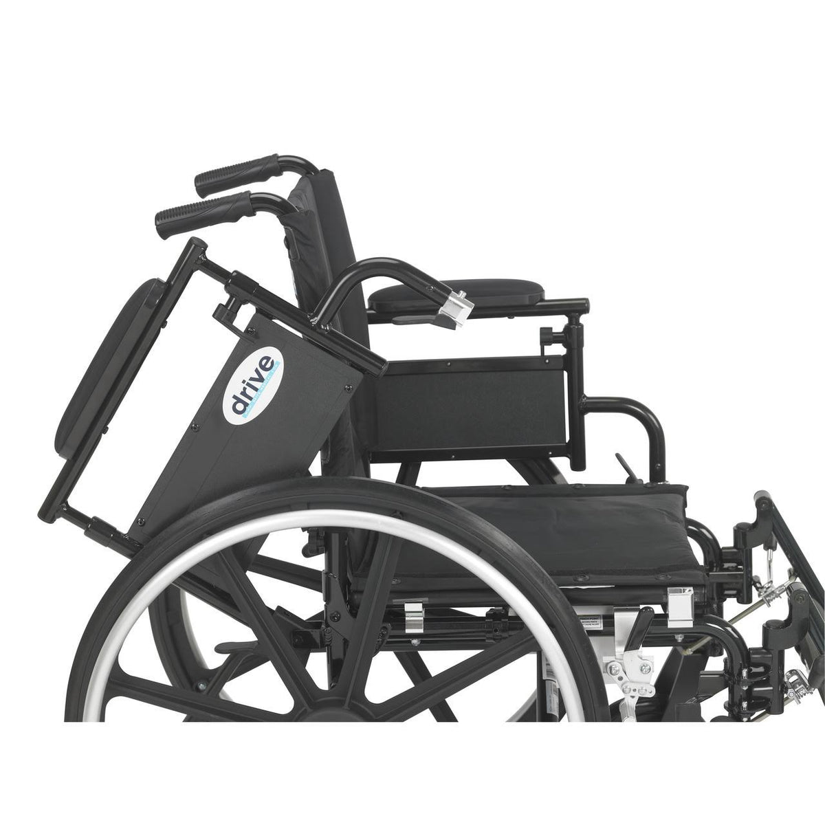 16 Wheelchair with Desk Arms Y925865