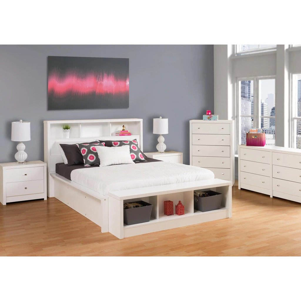 White 5 Drawer Wooden Dresser B948