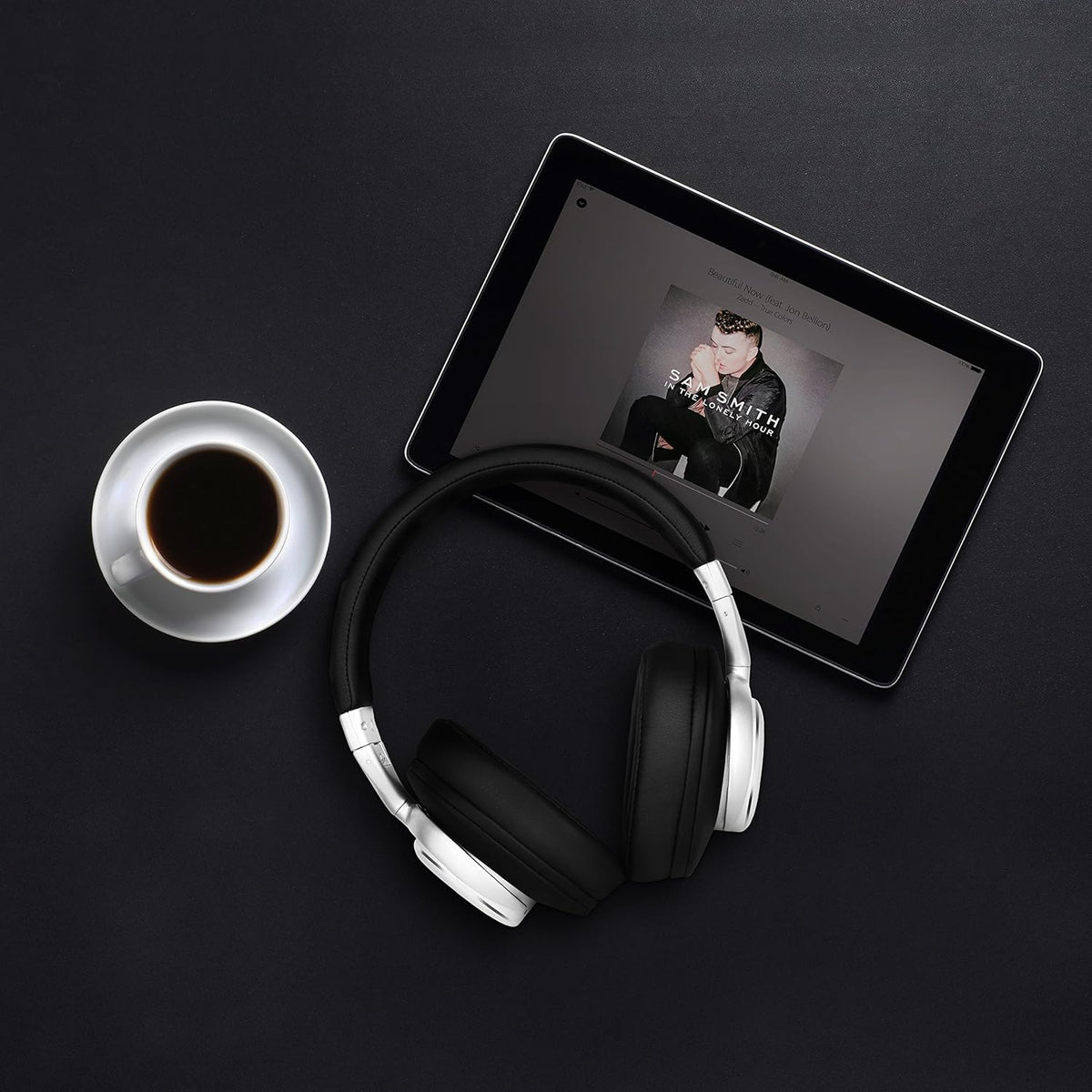 Bluetooth Headphones Wireless with Active Noise Cancelling Black U753355