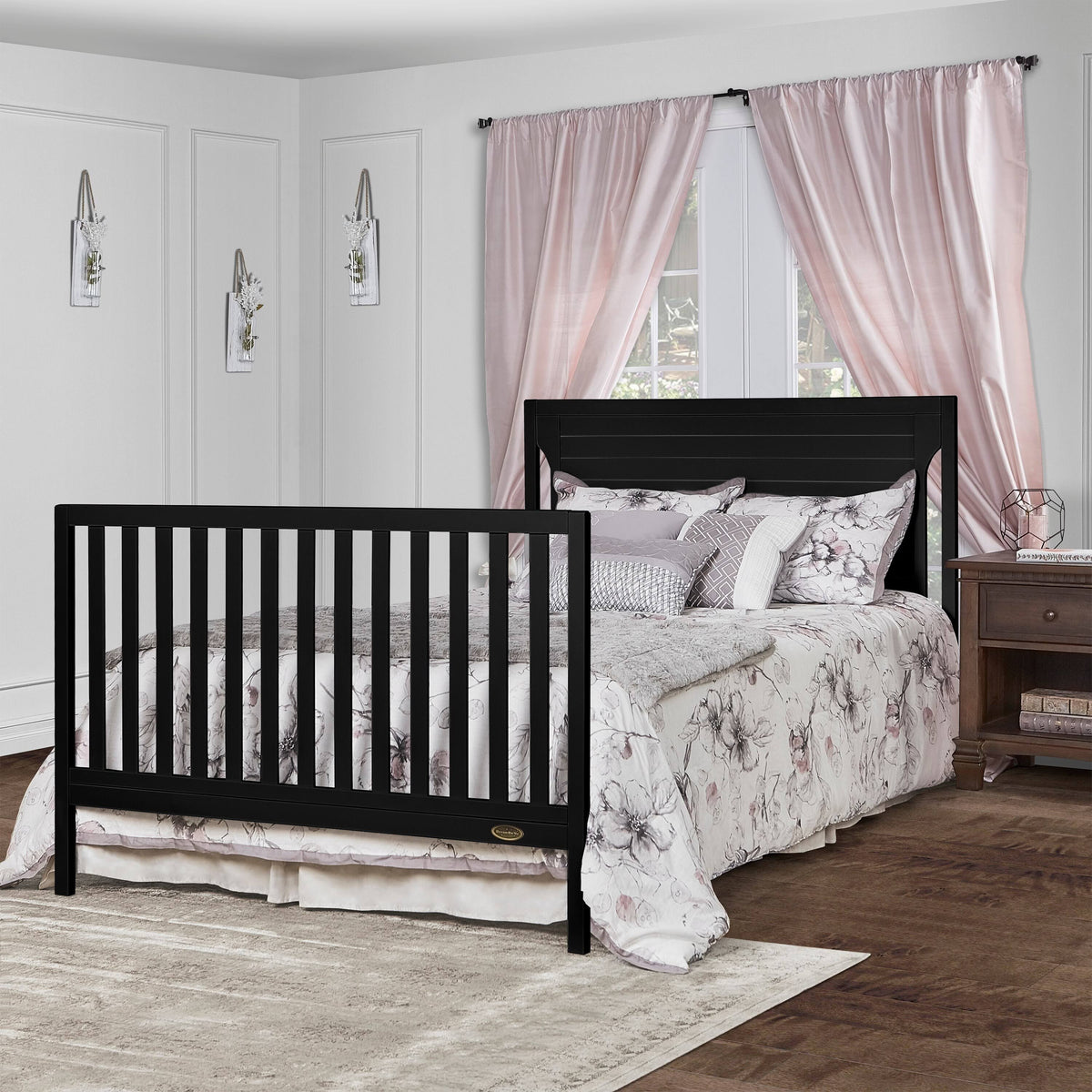 Black 5 in 1 Convertible Crib E2158