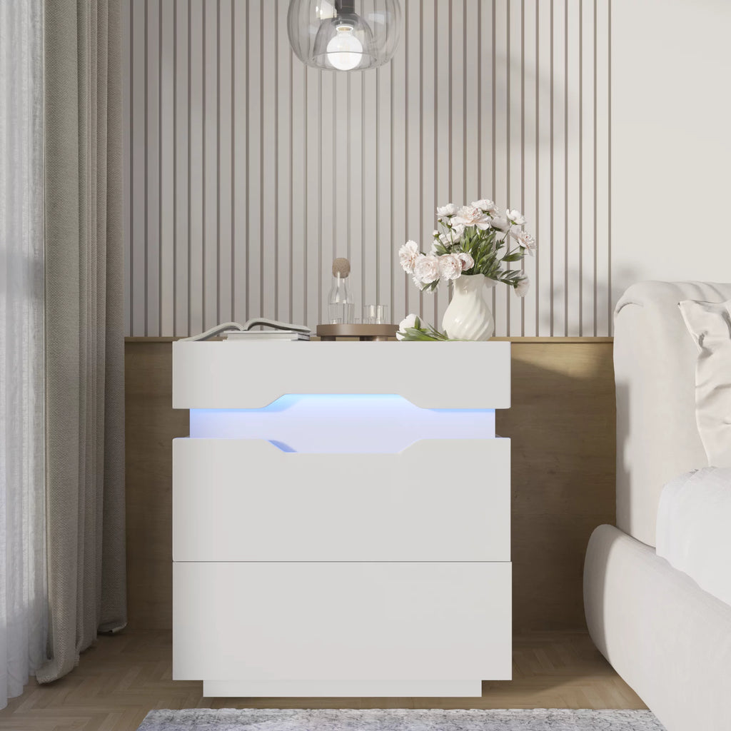 White 2 Drawer Nightstand with Charging Ports S827901