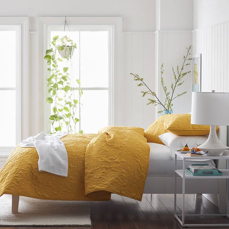 Mini Leaf Cotton Quilt Sun Yellow Size FQ D178
