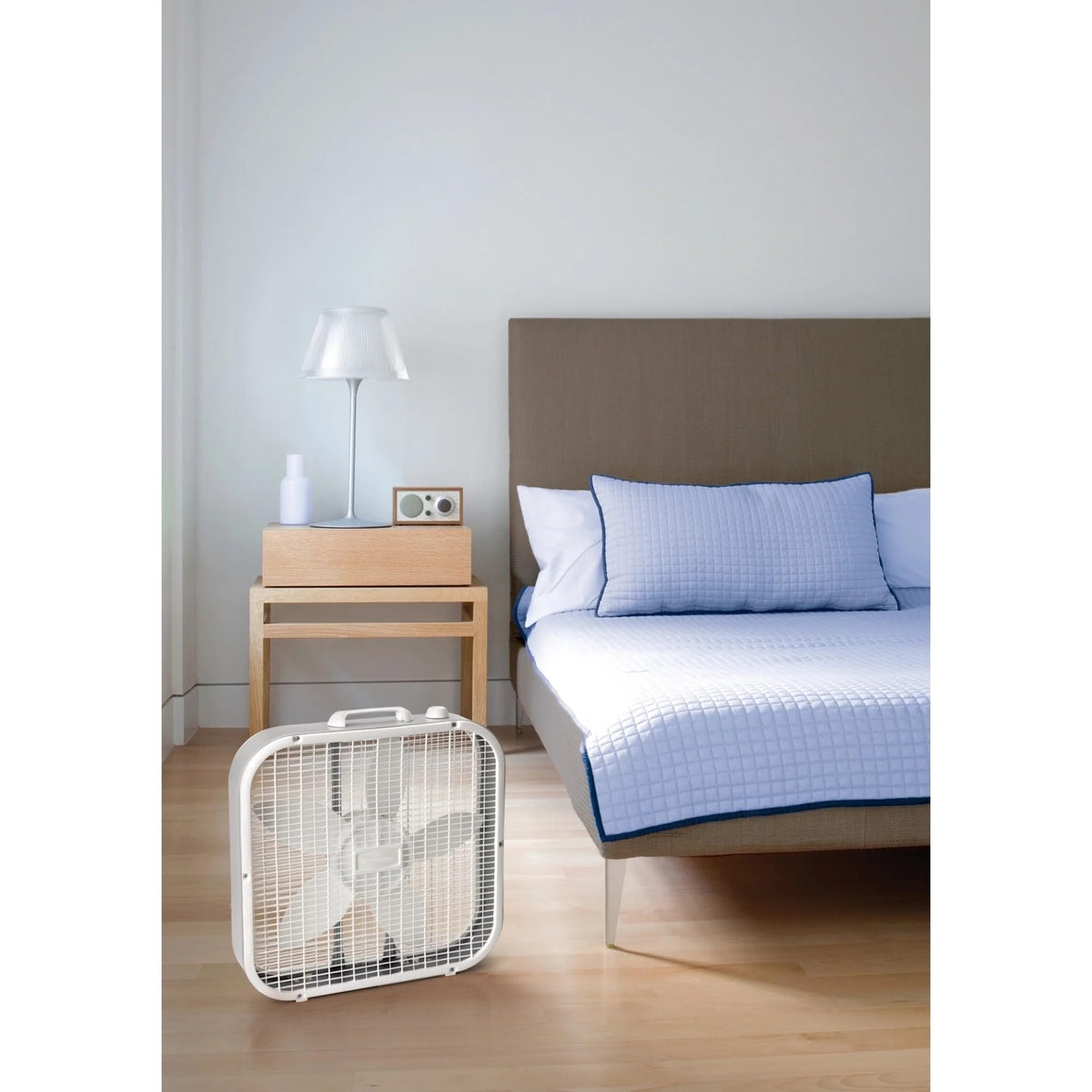 20" Classic Box Fan with 3 Speeds, White X914