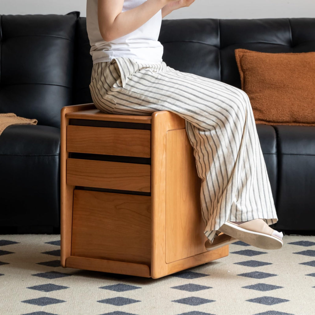 Solid Cherry Wood Side Table with Wheels E828271