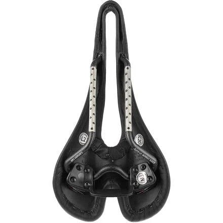 Dynamic Carbon Saddle C2615