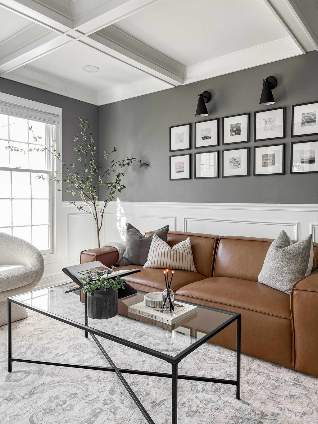 Brown Gray Area Rug I742358