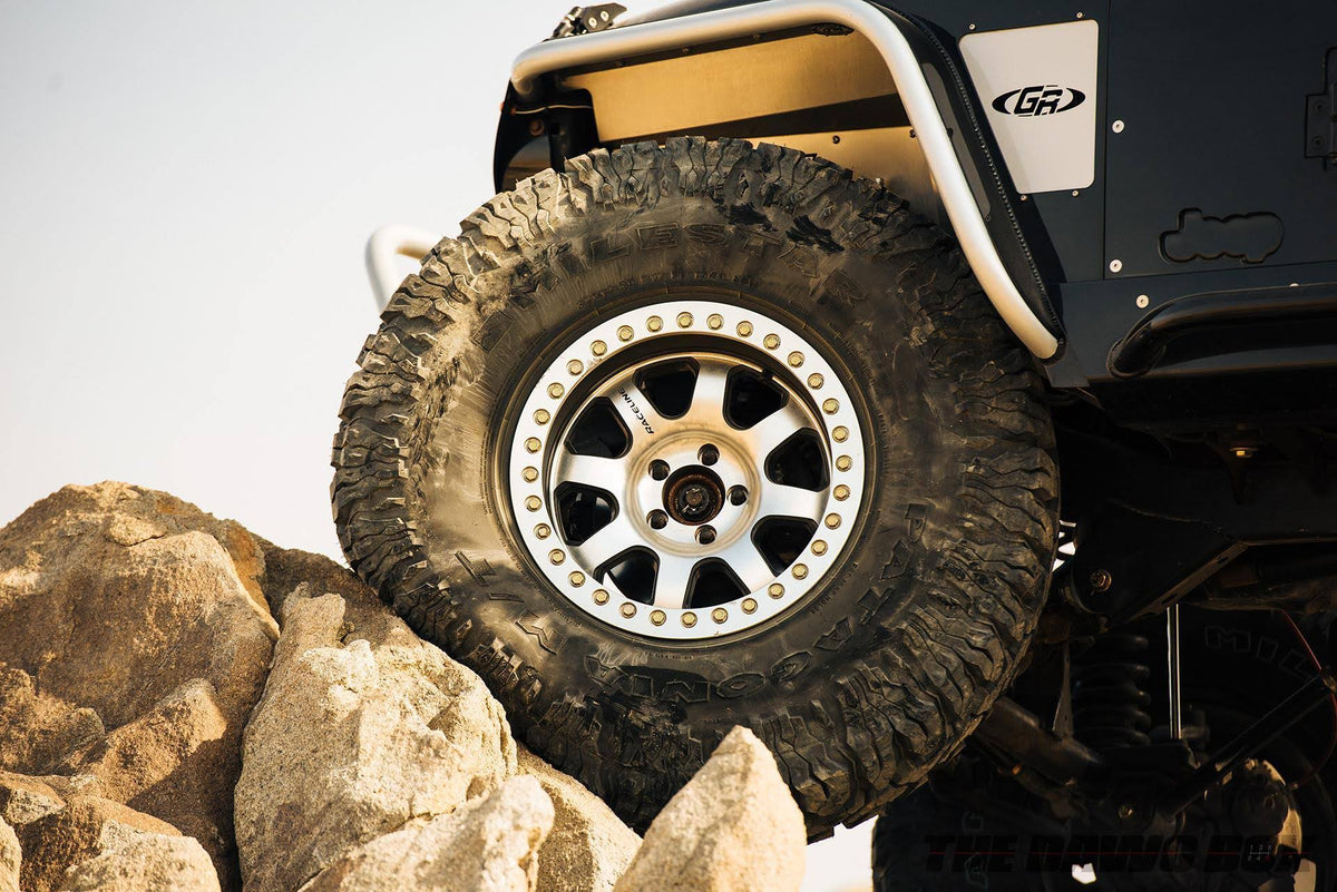LT315/70R17 Tire N4227