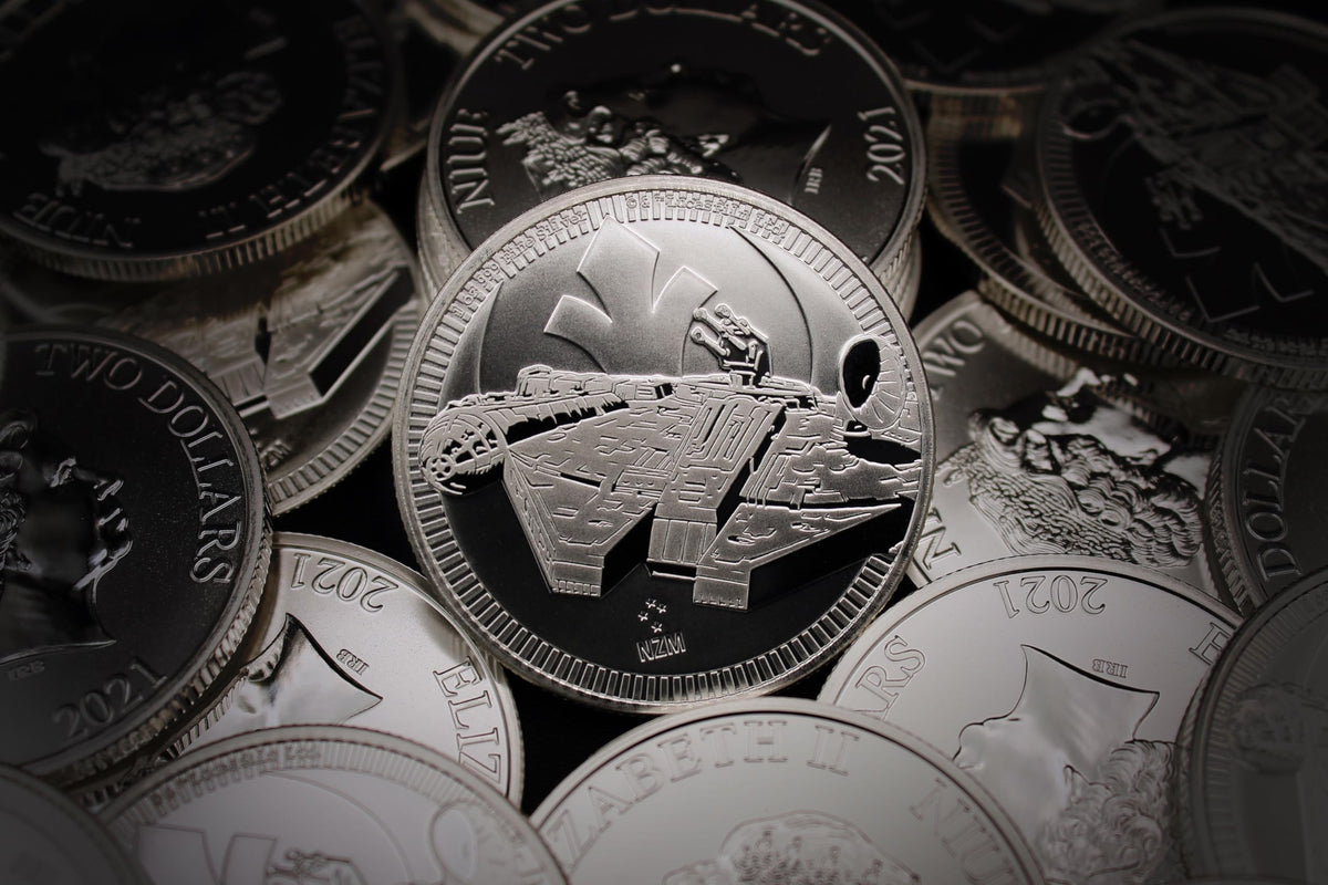 1 oz Silver Star Wars Millennium Falcon $2 E4791