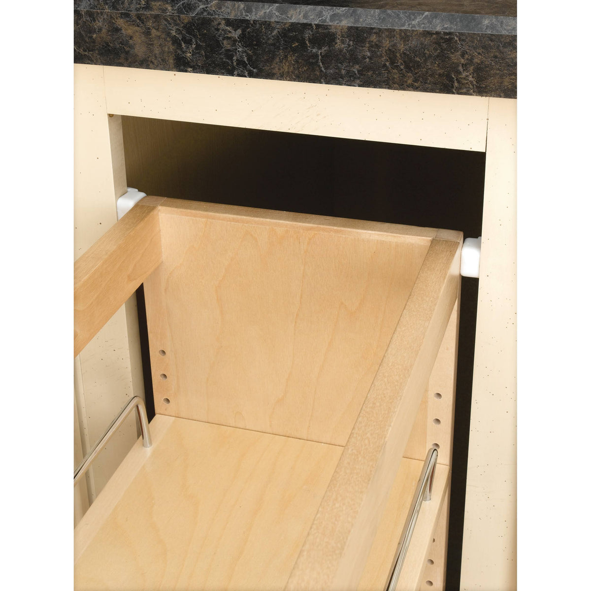 Pull Out Pantry J683761