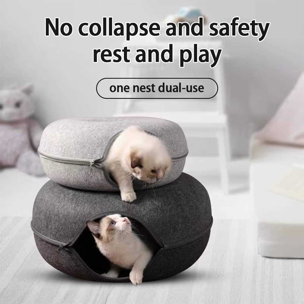 Cat Cave with 3 Toys A584269