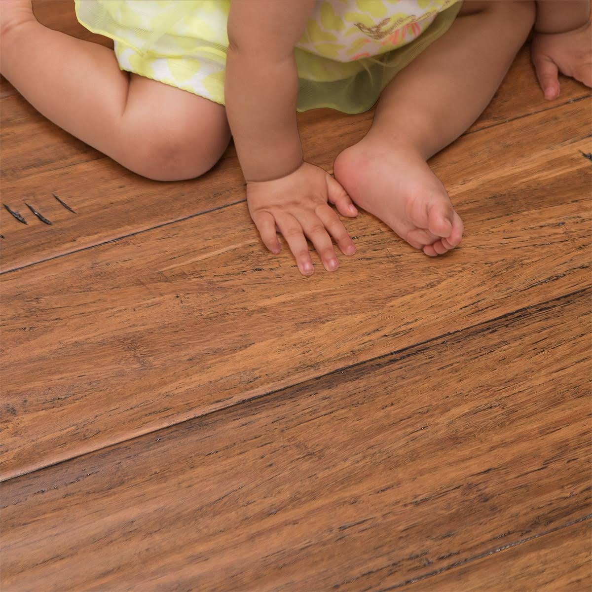 Antique Java Handscraped Solid Bamboo Hardwood Flooring (21.5-sq ft) P828