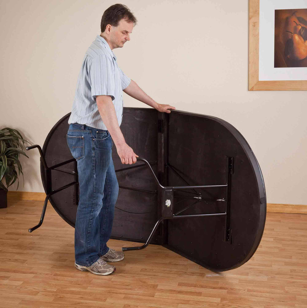 Folding Table X565994