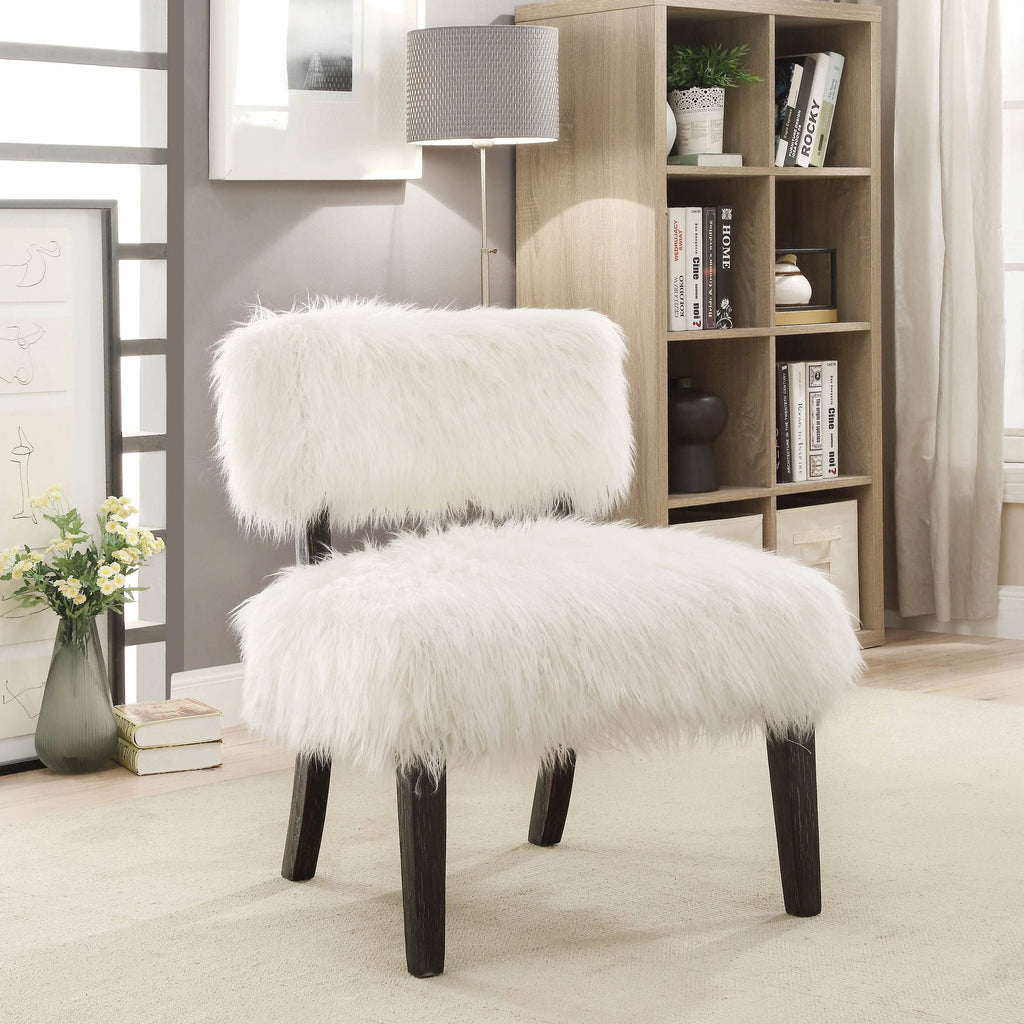 White Faux Fur Accent Chair Q646578