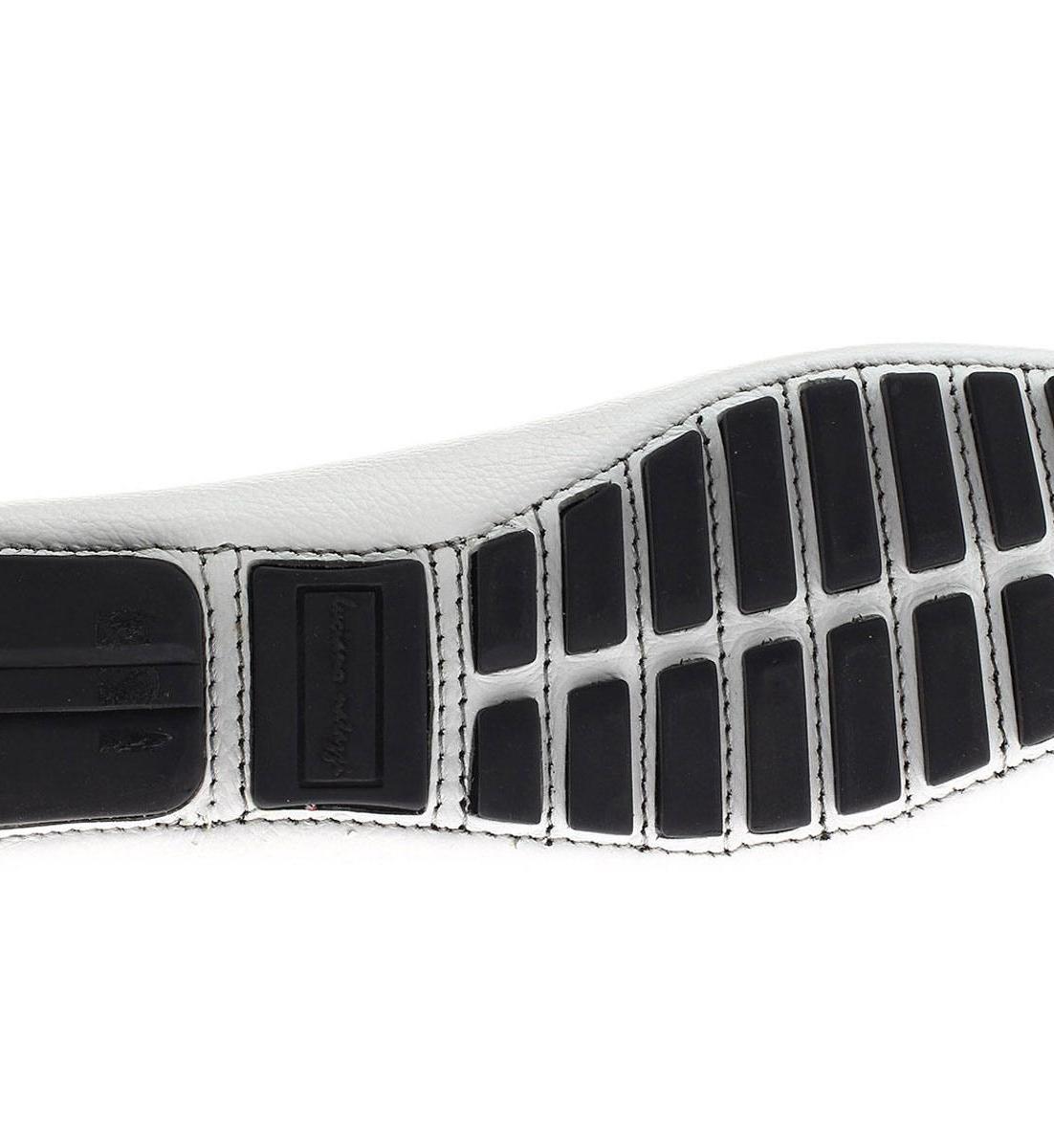 White Leather Comfort Shoes P239119