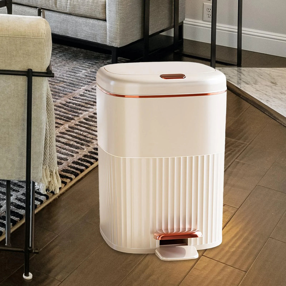 White Aureate 8L Step Trash Can Y9541