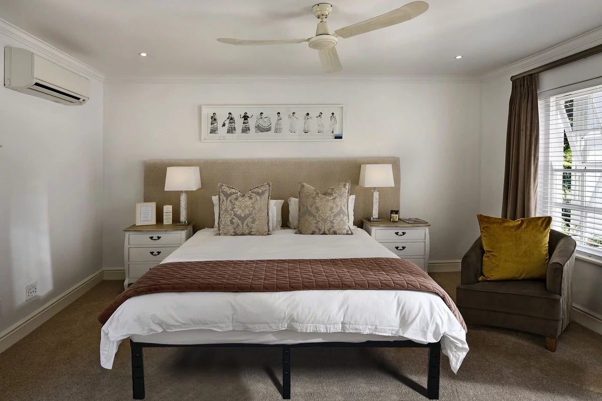 18 inches Full Size Black Metal Platform Bed Frame with Storage R1695